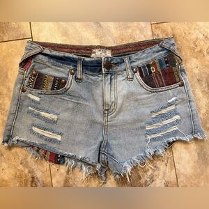 NWOT Free People Denim Cutoff Shorts With Aztec Print Fabric Size 26.